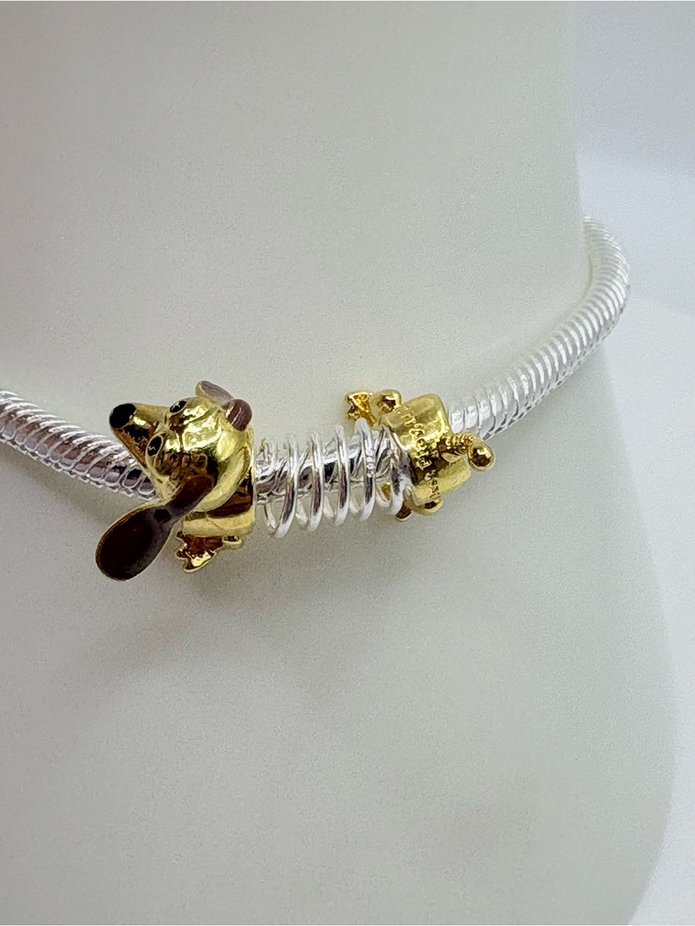Pandora Disney Pixar Toy Story Slinky Dog Charm - Picture 2 of 10